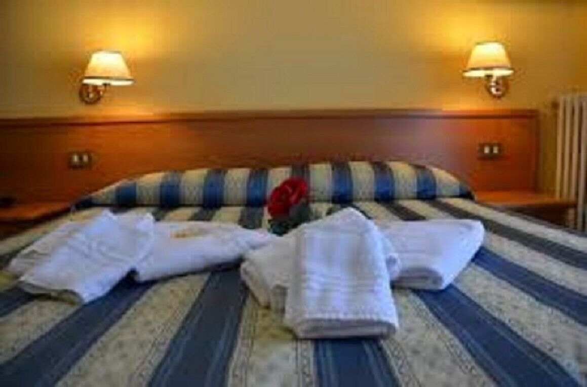 Hotel Casa Rossa Montecatini Terme Exteriör bild